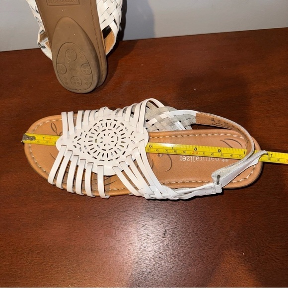 Naturalizer Wendy White Sandals size 10 - Picture 9 of 15